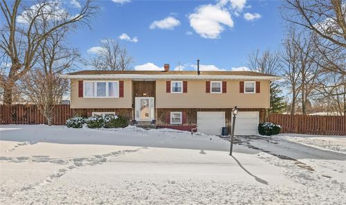 1929 W Ravina Park Road, Decatur, IL, 62526 | Card Image