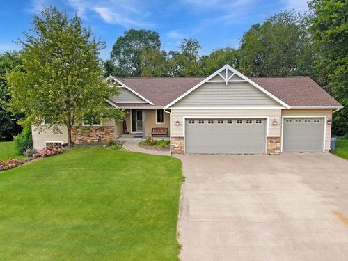 W7954 Country Avenue, Holland, WI, 54636 | Card Image