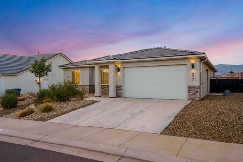 1277 E Marlowe Way, Washington, UT, 84780-2131 | Card Image