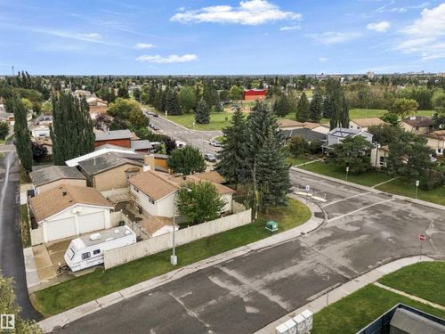3803 12 Ave Nw, Edmonton, AB, T6L4A9 | Card Image