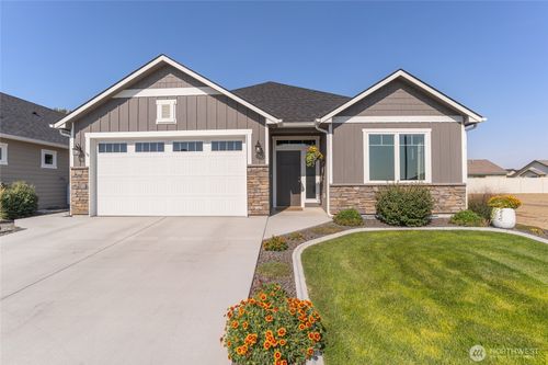 905 N M Loop Dr Sw, Quincy, WA, 98848-5800 | Card Image