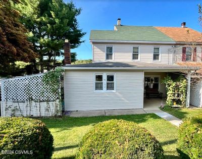 192 Front Street, House other with 3 bedrooms, 1 bathrooms and null parking in Mt. Carmel PA | Image 2