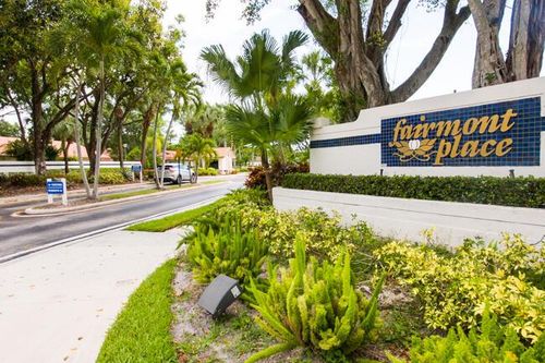 4907 Boxwood Cir, Boynton Beach, FL, 33436-4748 | Card Image