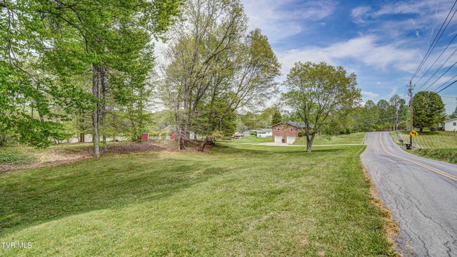 683 Ridge Dr, House other with 3 bedrooms, 2 bathrooms and null parking in Piney Flats TN | Image 33