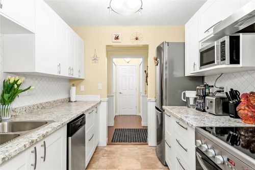 106-377 Dogwood St, Campbell River, BC, V9W2Y1 | Card Image