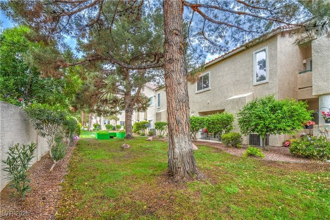 2073 - 7450 S Eastern Ave, Condo with 2 bedrooms, 2 bathrooms and null parking in Las Vegas NV | Image 38