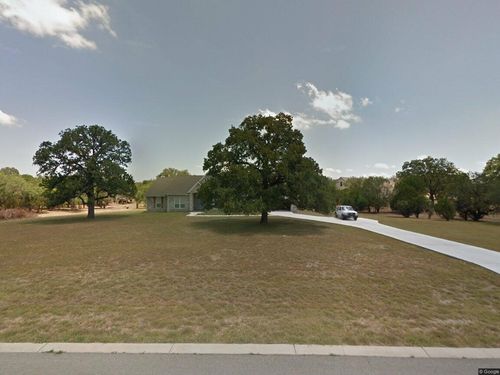 112 Oak Meadow Trl, Spicewood, TX, 78669-8426 | Card Image