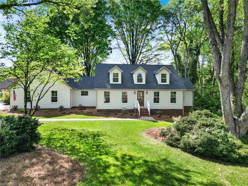 102 Cherokee Dr, Lexington, NC, 27295-8625 | Card Image