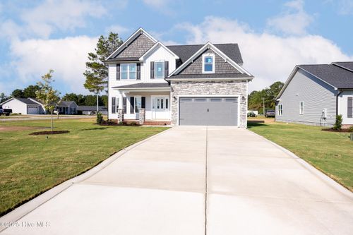 101 Sunny Acres Lane, Clinton, NC, 28328 | Card Image