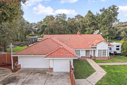 8596 W Samoha Ct, Thornton, CA, 95686-7123 | Card Image