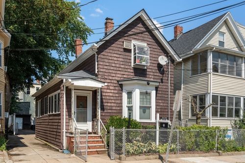 31 Everett Ave, Somerville, MA, 02145-3109 | Card Image
