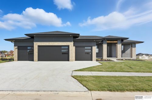 3513 S 219th St, Elkhorn, NE, 68022 | Card Image