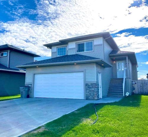 7130 114a St, Grande Prairie, AB, T8W0G8 | Card Image