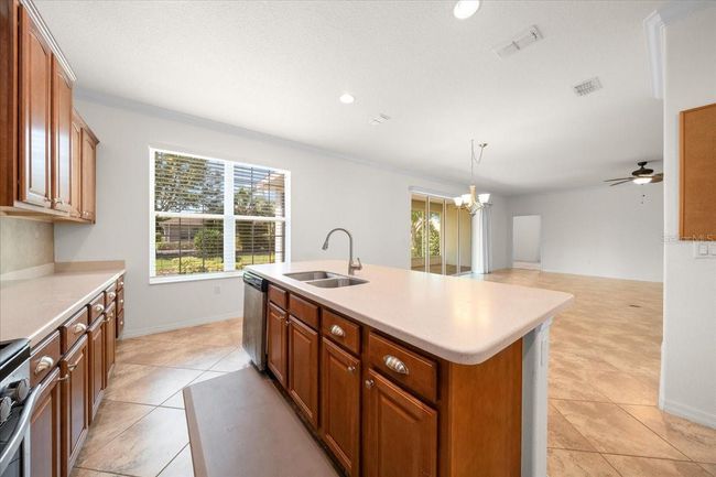 8640 Sw 83 Rd Loop, House other with 3 bedrooms, 2 bathrooms and null parking in OCALA FL | Image 21
