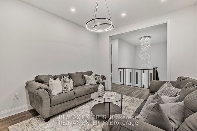 1411 Lobelia Cres, House other with 5 bedrooms, 4 bathrooms and 2 parking in Milton ON | Image 27