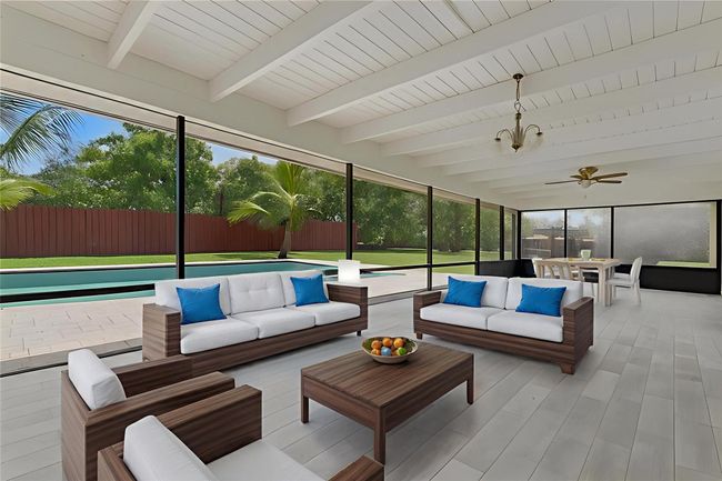 Staged Patio | Image 4