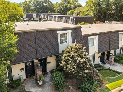 d4-6404 Park Avenue Ne, Atlanta, GA, 30342 | Card Image