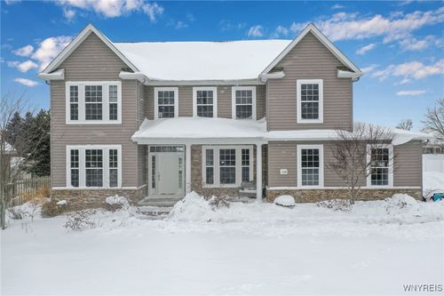 3320 E River Rd, Grand Island, NY, 14072-1955 | Card Image