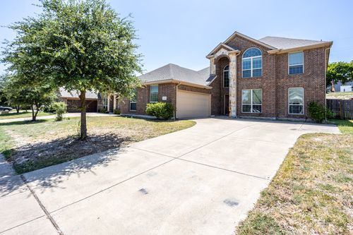1213 Goffin Dr, Desoto, TX, 75115-7229 | Card Image