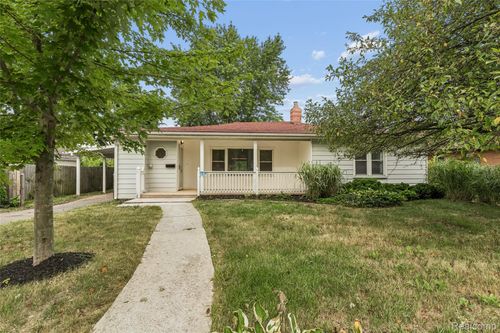 59 N Lynn Ave, Waterford, MI, 48328-3753 | Card Image