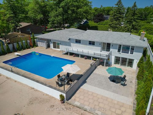 1420 Tiny Beaches Rd N, Tiny, ON, L9M0H3 | Card Image