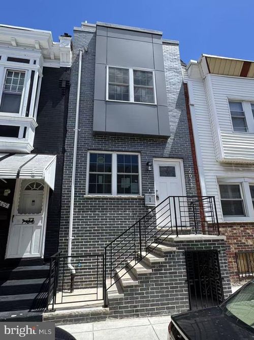 2611 S Marshall St, PHILADELPHIA, PA, 19148-4611 | Card Image
