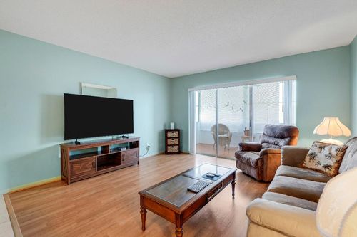 303-721 Lori Dr, Palm Springs, FL, 33461-1290 | Card Image