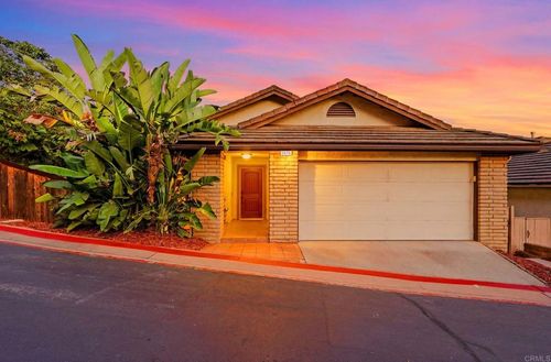 2038 Woodland Gln, Escondido, CA, 92027-1139 | Card Image