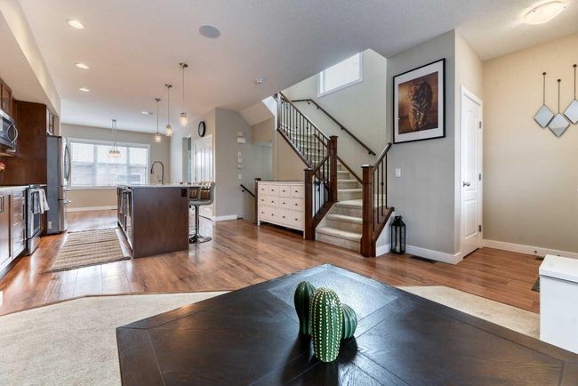 115 Legacy Glen Row Se, Home with 4 bedrooms, 3 bathrooms and 2 parking in Calgary AB | Image 7