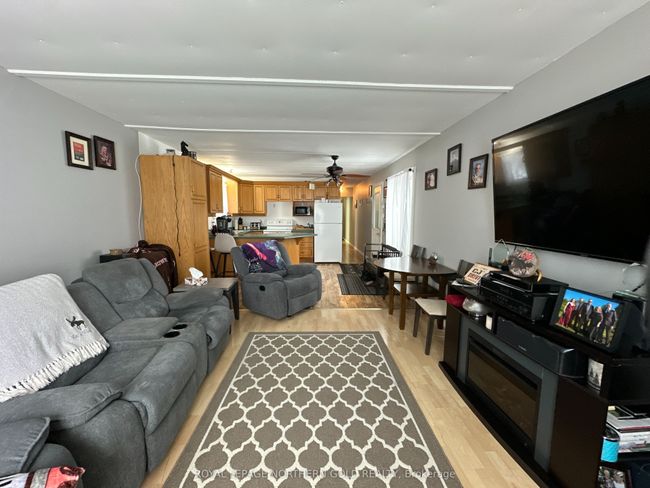29 Broadway Ave, House other with 2 bedrooms, 1 bathrooms and 40 parking in King Kirkland ON | Image 22