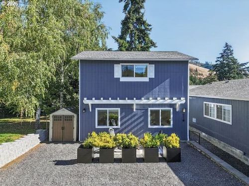 653 Ne Snohomish Ave, WhiteSalmon, WA, 98672 | Card Image