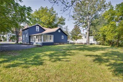 8020 Stahley Road, House other with 3 bedrooms, 2 bathrooms and null parking in Clarence NY | Image 3