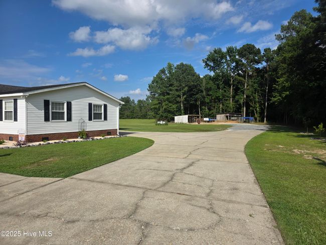 2201 Odom Rd, House other with 3 bedrooms, 2 bathrooms and null parking in Clinton NC | Image 35