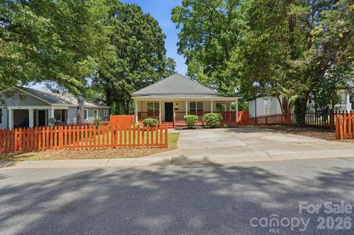 4514 Wildwood Ave, Charlotte, NC, 28208-1342 | Card Image
