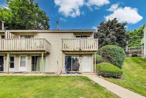 a-127 Forest Ave, Fox Lake, IL, 60020-1360 | Card Image