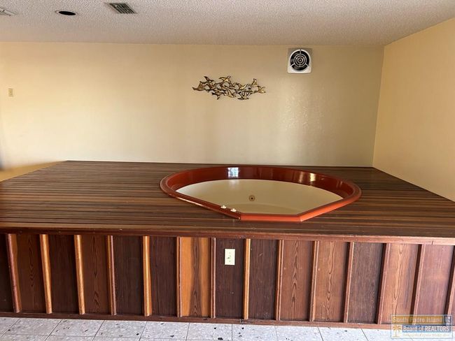 602 Windward Dr, House other with 3 bedrooms, 3 bathrooms and 2 parking in Port Isabel TX | Image 59
