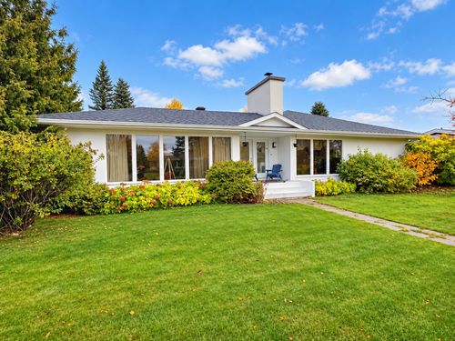118 2e Av E, La Sarre, QC, J9Z1G3 | Card Image