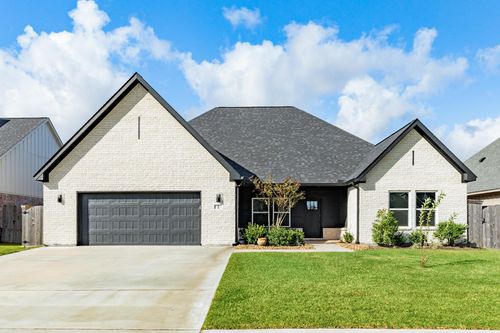 2 Greystone Ct, Angleton, TX, 77515-1218 | Card Image