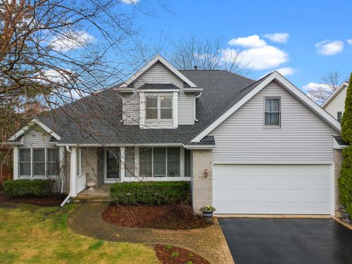 1128 Tara Dr, Woodstock, IL, 60098-3689 | Card Image