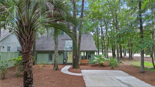 55 Wax Myrtle Ct, Hilton Head Island, SC, 29926-1051 | Card Image
