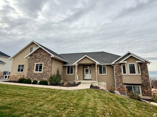 710 E 100 S, Hyde Park, UT, 84318-6705 | Card Image