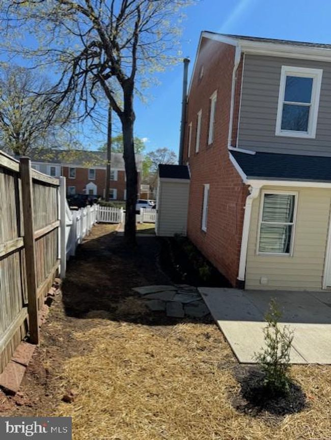 9252 Taney Rd, Townhouse with 3 bedrooms, 2 bathrooms and null parking in MANASSAS VA | Image 23