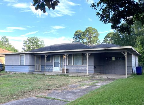 233 Charles Ave, Shreveport, LA, 71105-3612 | Card Image