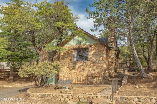1093 Old Hassayampa Ln, Prescott, AZ, 86303-3407 | Card Image