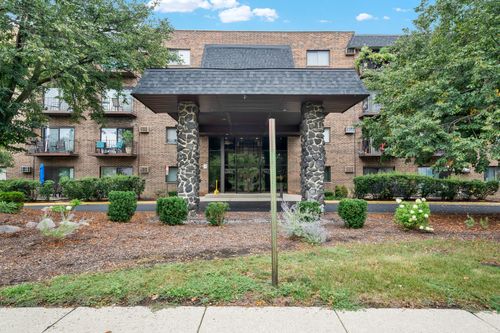 apt-217-239 Mill Rd, Addison, IL, 60101-2460 | Card Image
