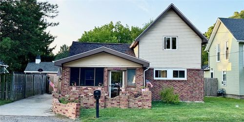 25260 Sprague Rd, Olmsted Falls, OH, 44138-2867 | Card Image