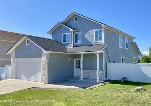 1135 Michael Cir, Meeker, CO, 81641-8100 | Card Image