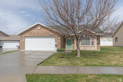 275 W 260 N, Hyde Park, UT, 84318-3414 | Card Image
