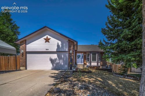 924 White Stone Way, Fountain, CO, 80817 | Card Image
