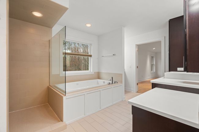 3455 E Shady Ridge Ln, House other with 4 bedrooms, 4 bathrooms and null parking in Midland MI | Image 36